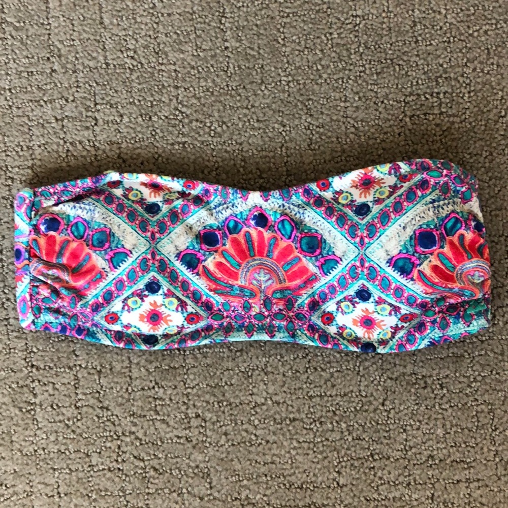 Billabong swim top